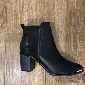 Ted Baker ankle boot